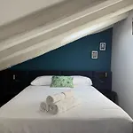 Rodolfo Valentino Loft Apartment Trieste