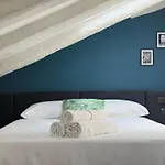 Apartment Rodolfo Valentino Loft Trieste