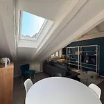 Rodolfo Valentino Loft Apartment Trieste