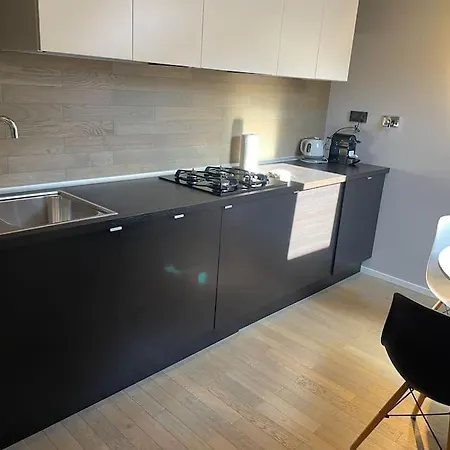 Rodolfo Valentino Loft - Reception Τεργέστη